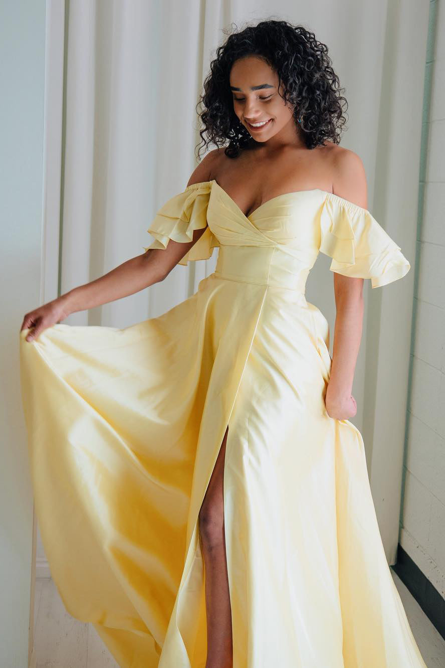 Stylish Off - Shoulder Ruffles Long Yellow Evening Prom Dress with Side Slit