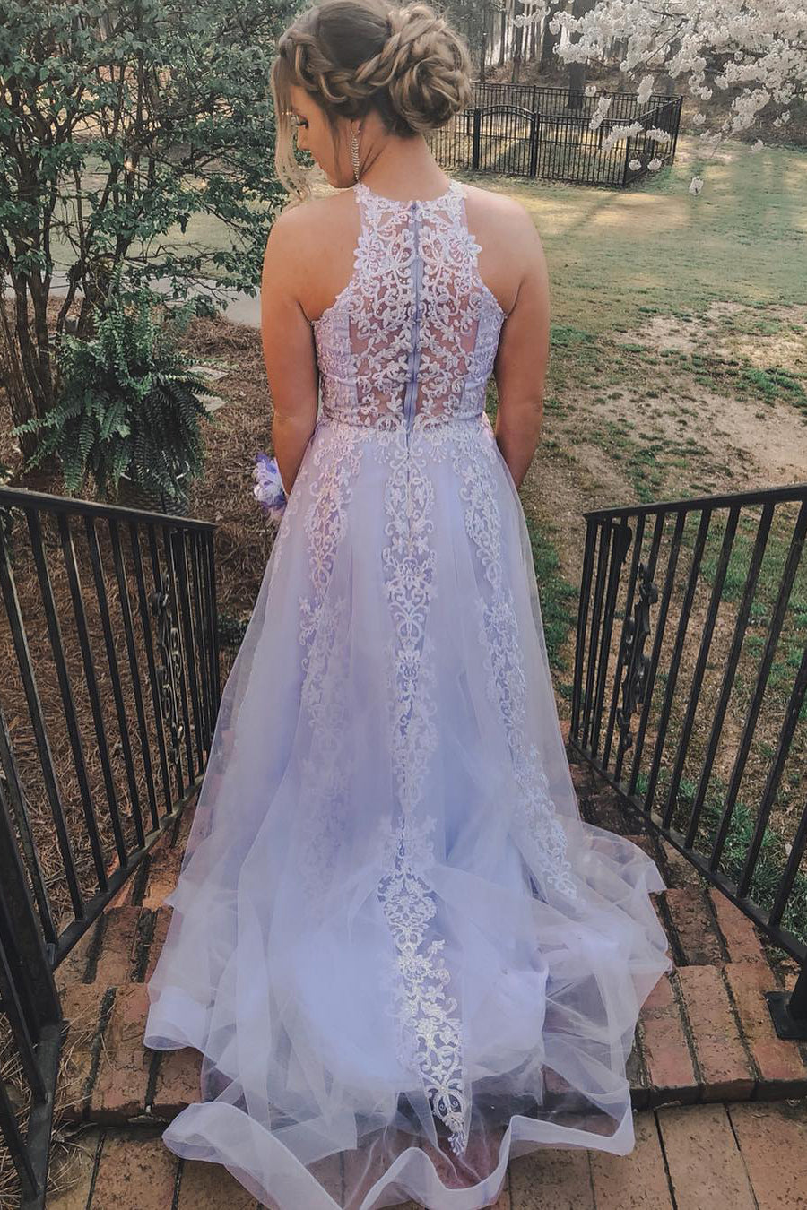 Gorgeous Jewel Neck Lavender Prom Dress with Lace Appliques and Train for Elegant Evenings