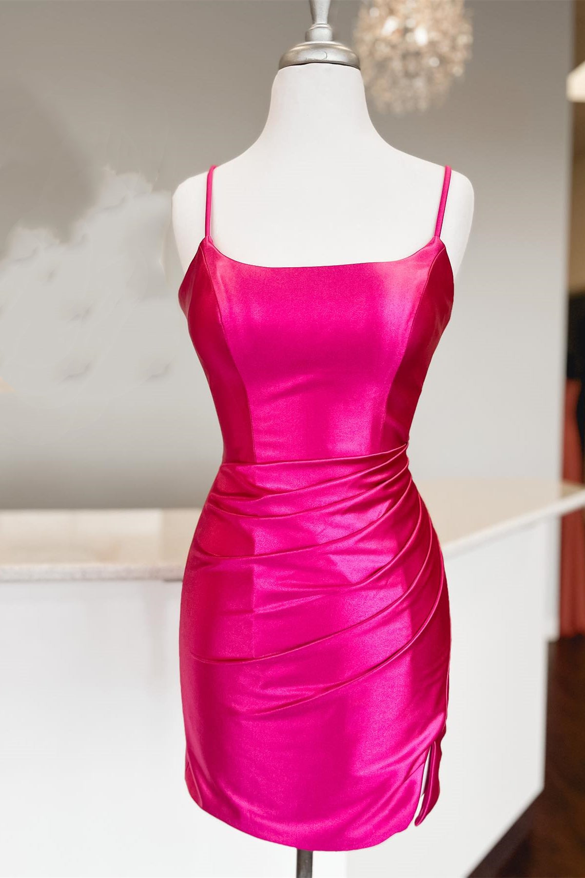 Fuchsia Ruched Spaghetti Straps Bodycon Short Homecoming Dress