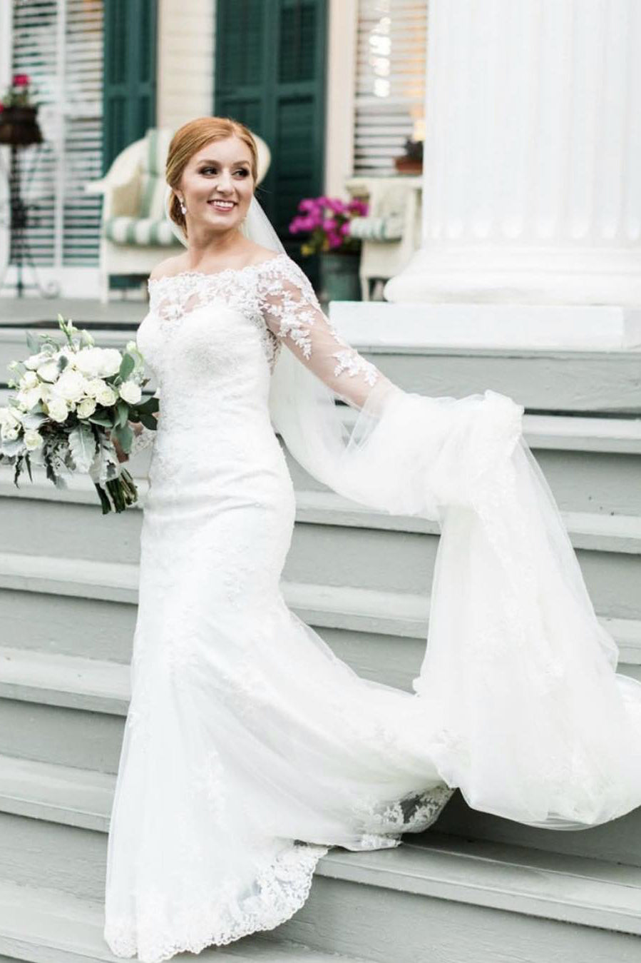 Elegant Long - Sleeved Princess Mermaid White Lace Wedding Dress