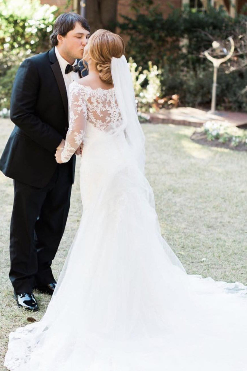 Elegant Long - Sleeved Princess Mermaid White Lace Wedding Dress
