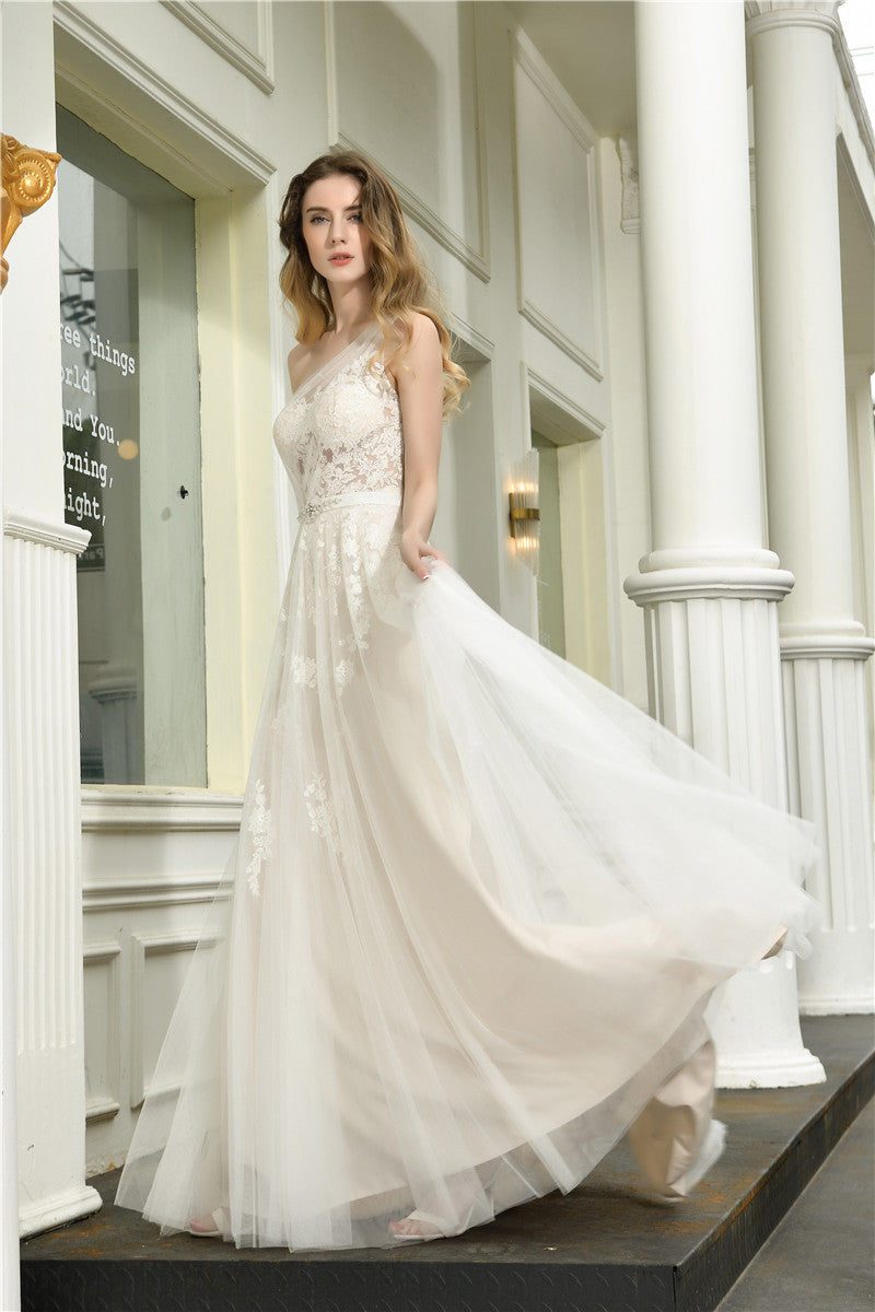 Elegant One-Shoulder A-Line White Bridal Wedding Dress for Timeless Beauty