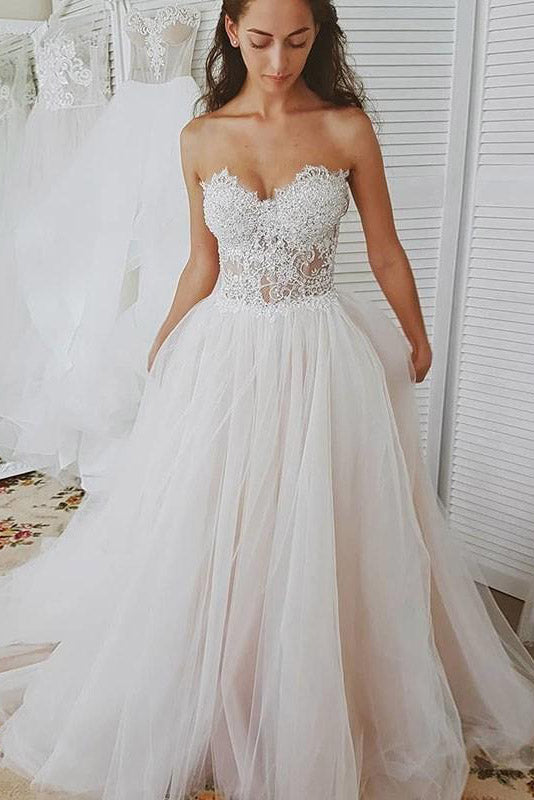 Princess-Style Long A-line Sweetheart Neck Ivory Lace Wedding Dress for Brides
