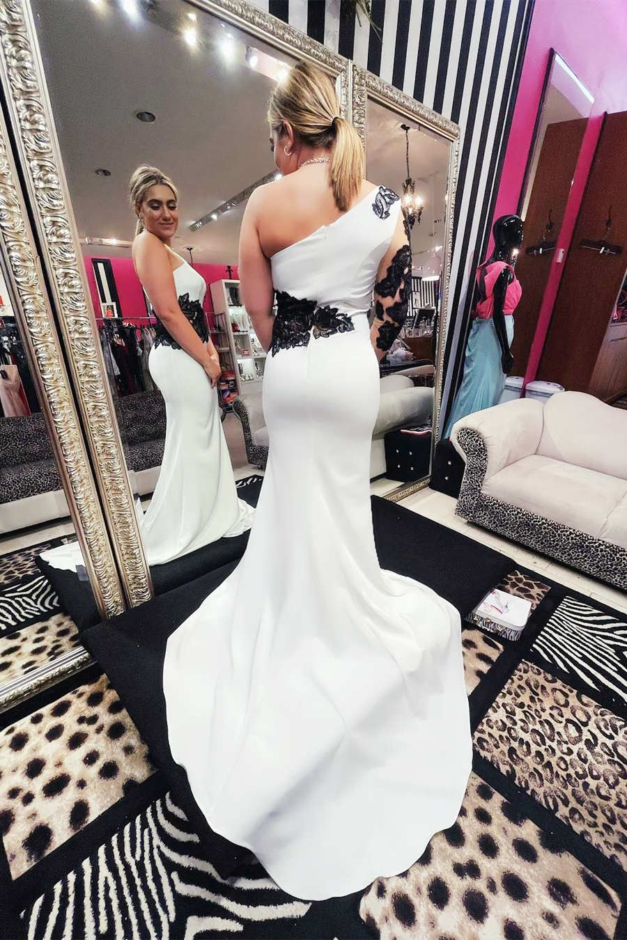 Graceful One-Shoulder White Long Mermaid Bridal Dress with Black Lace Appliques